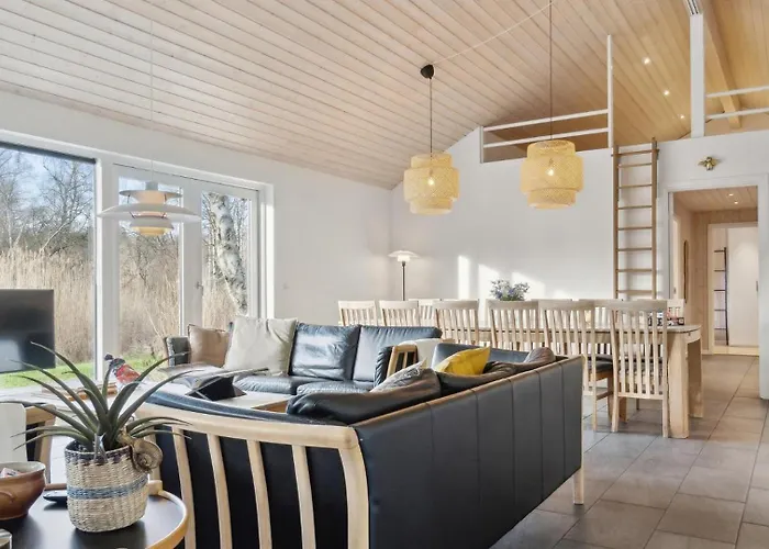 Villavilla 681 - Vejby Strand, Nordsjaelland * Vejby